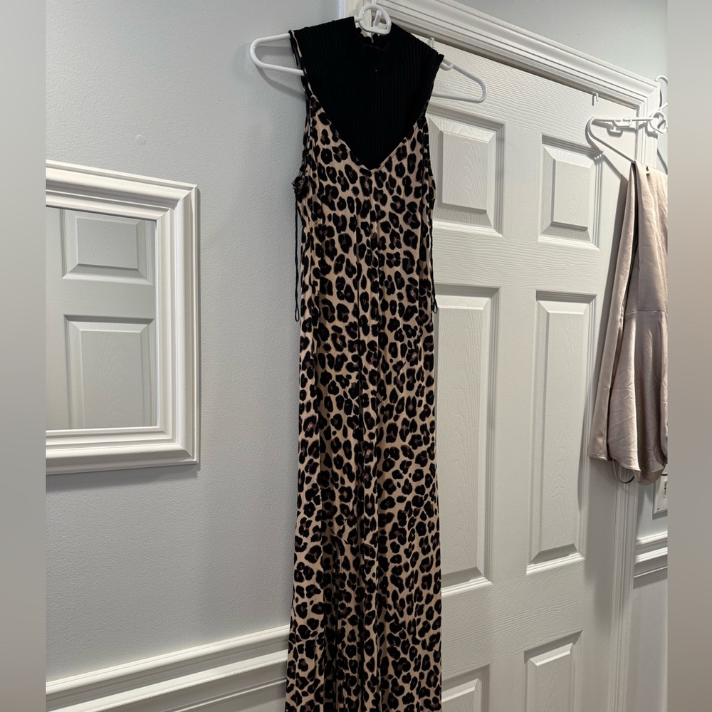 Vici maxi leopard dress medium - Picture 3 of 8